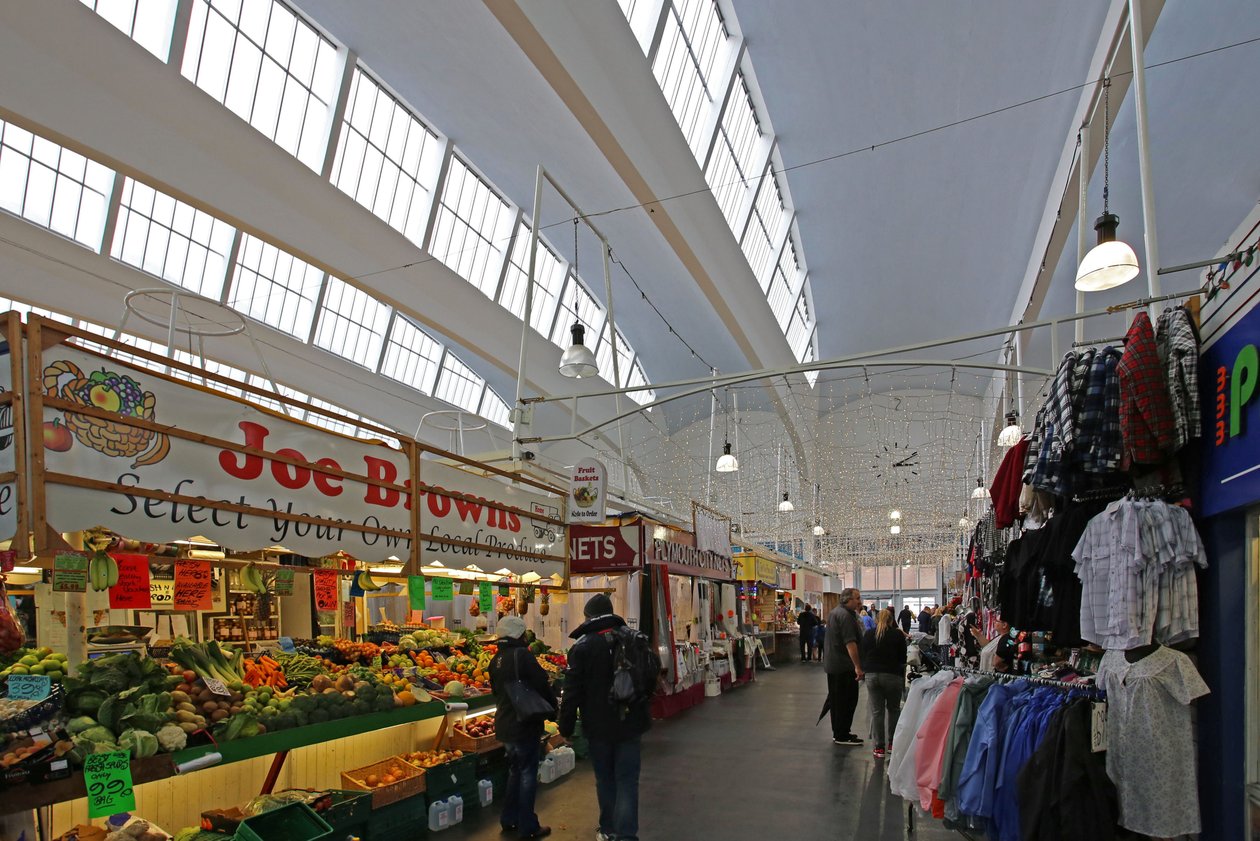 Interior view of the Pannier Market, Plymouth by Unbekannt Unbekannt