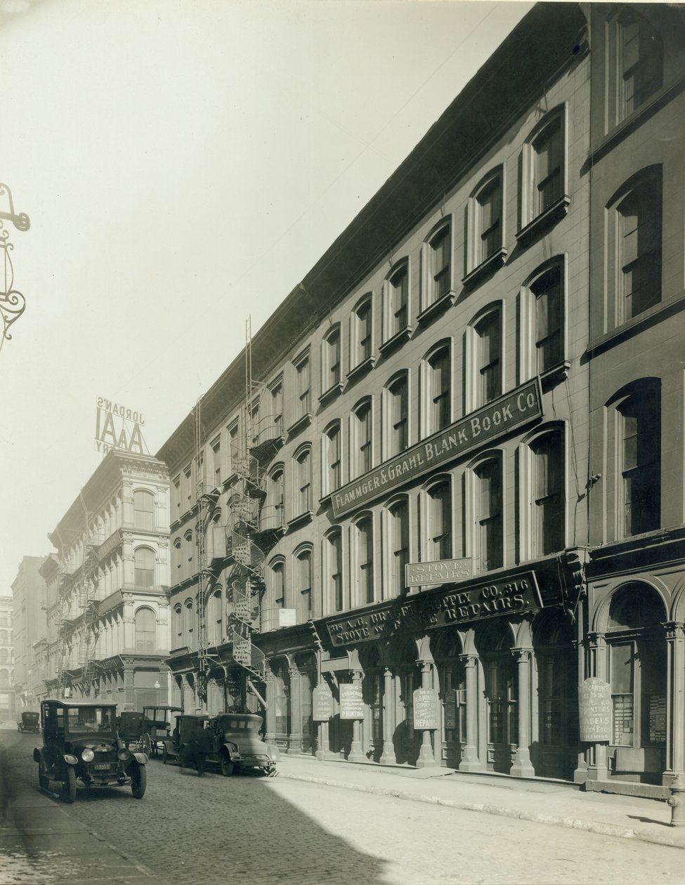 Third Street, North of Olive Street by Unknown