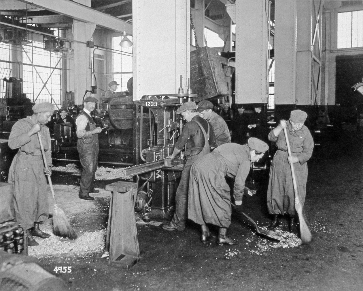 Female factory workers during World War One, c.1917 by American Photographer