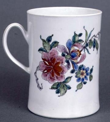 Worcester tankard of cylindrical form decorated with a spray of stylised prunus in famille rose palette, c.1750-55 by English School