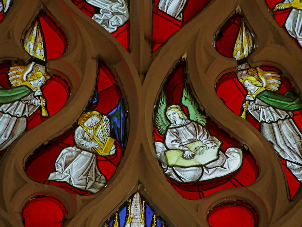 Window depicting Angel Musicians, Shawms, Organ and Zither by French School