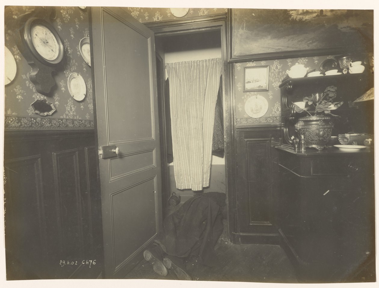 Discovery of the Corpse by Alphonse Bertillon