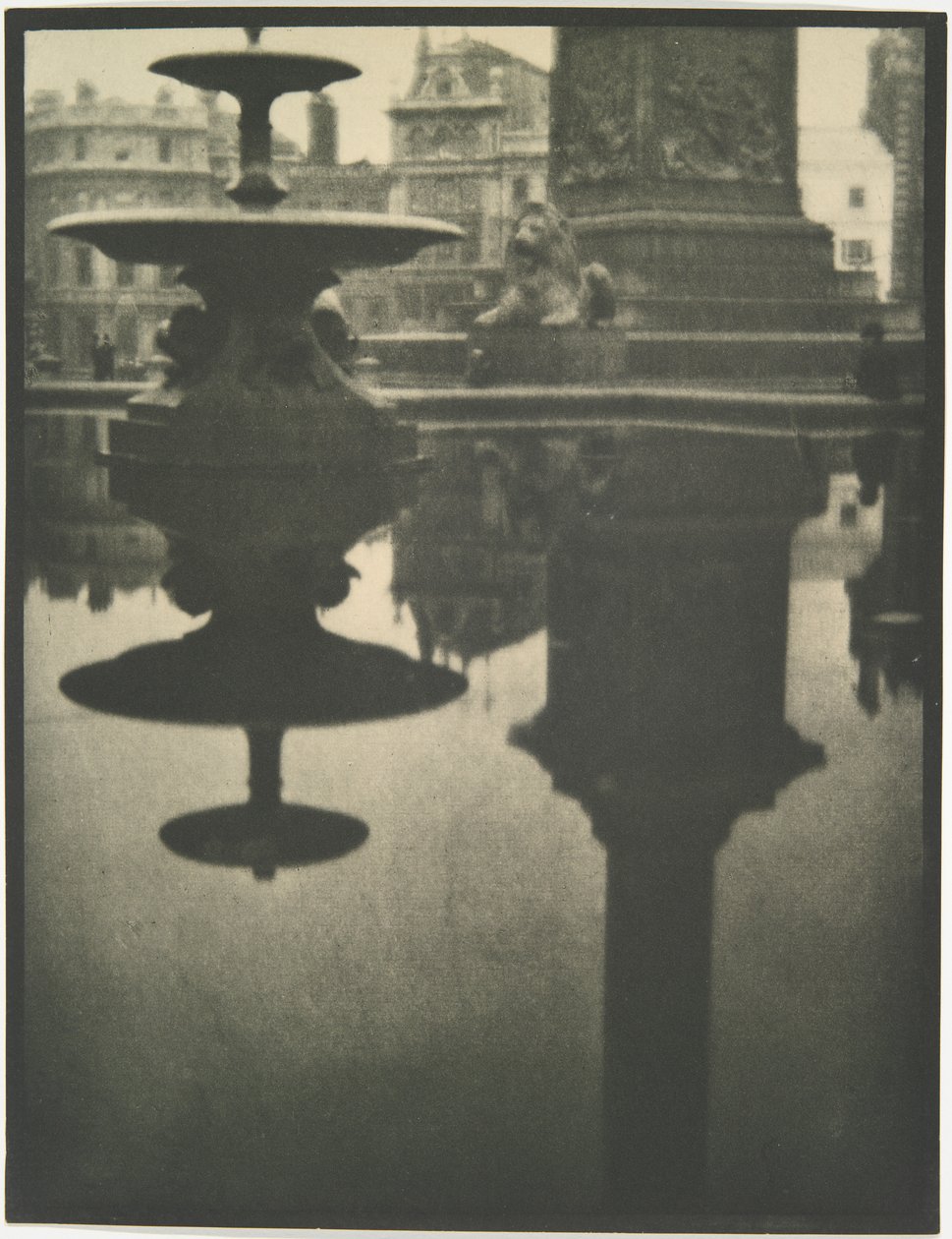 Trafalgar Square by Alvin Langdon Coburn