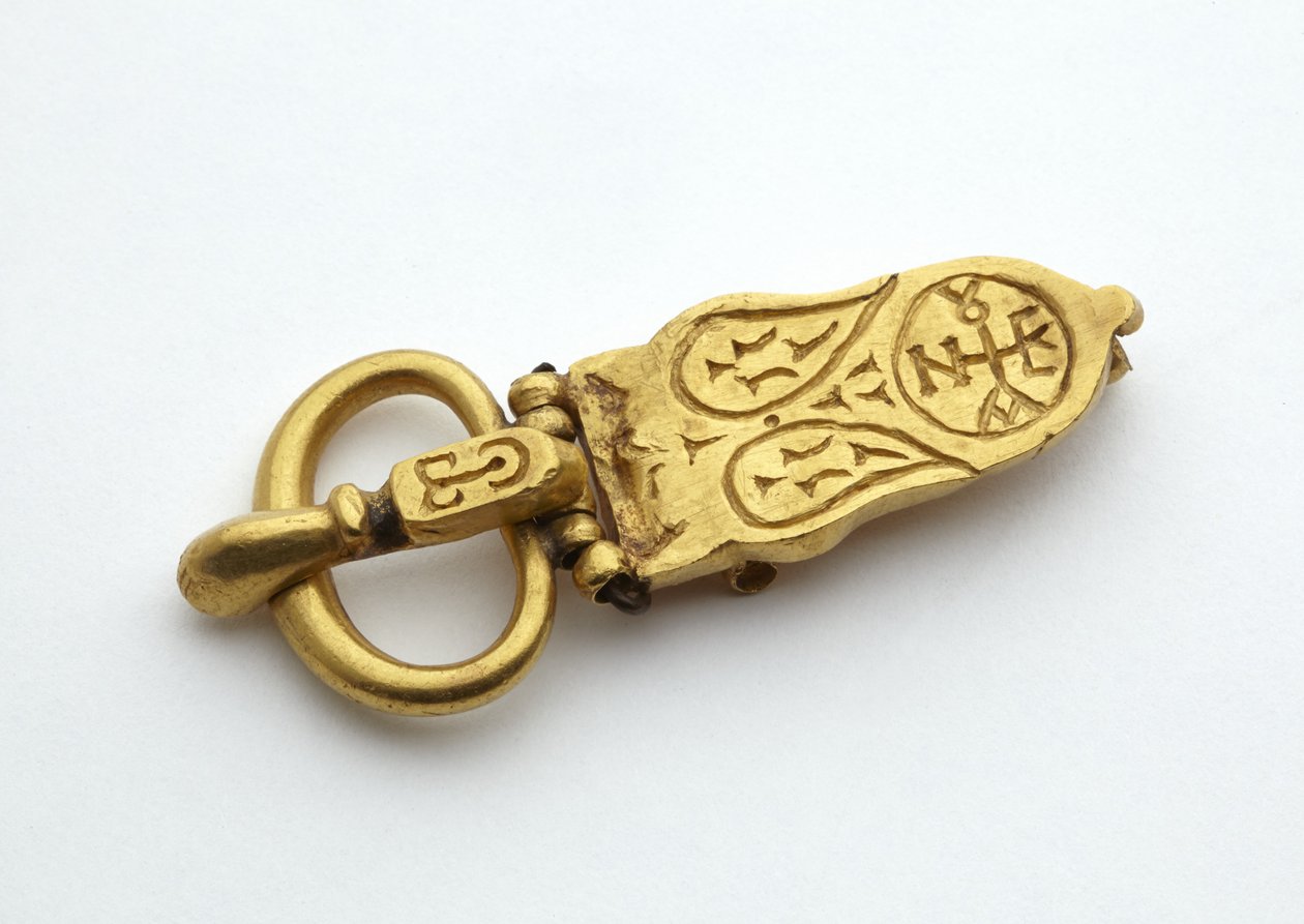 Buckle by Byzantine