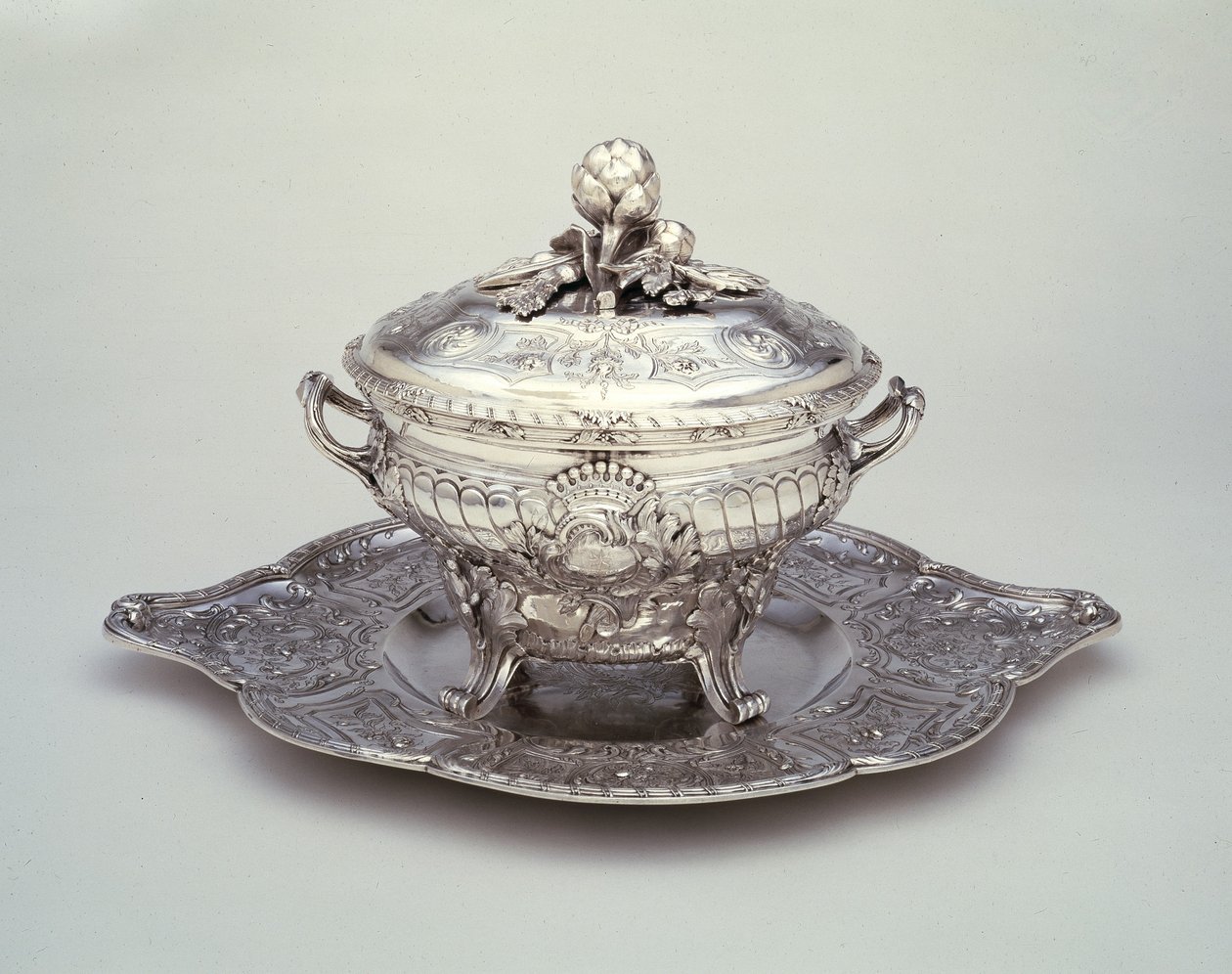 Tureen on stand by Claude Hyacinthe Nicolas Souchet