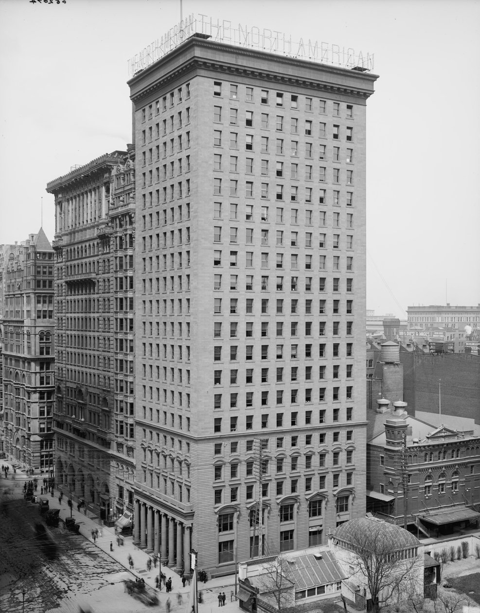The North American and Real Estate Trust Buildings, Philadelphia, Pennsylvania by Detroit Publishing Co.