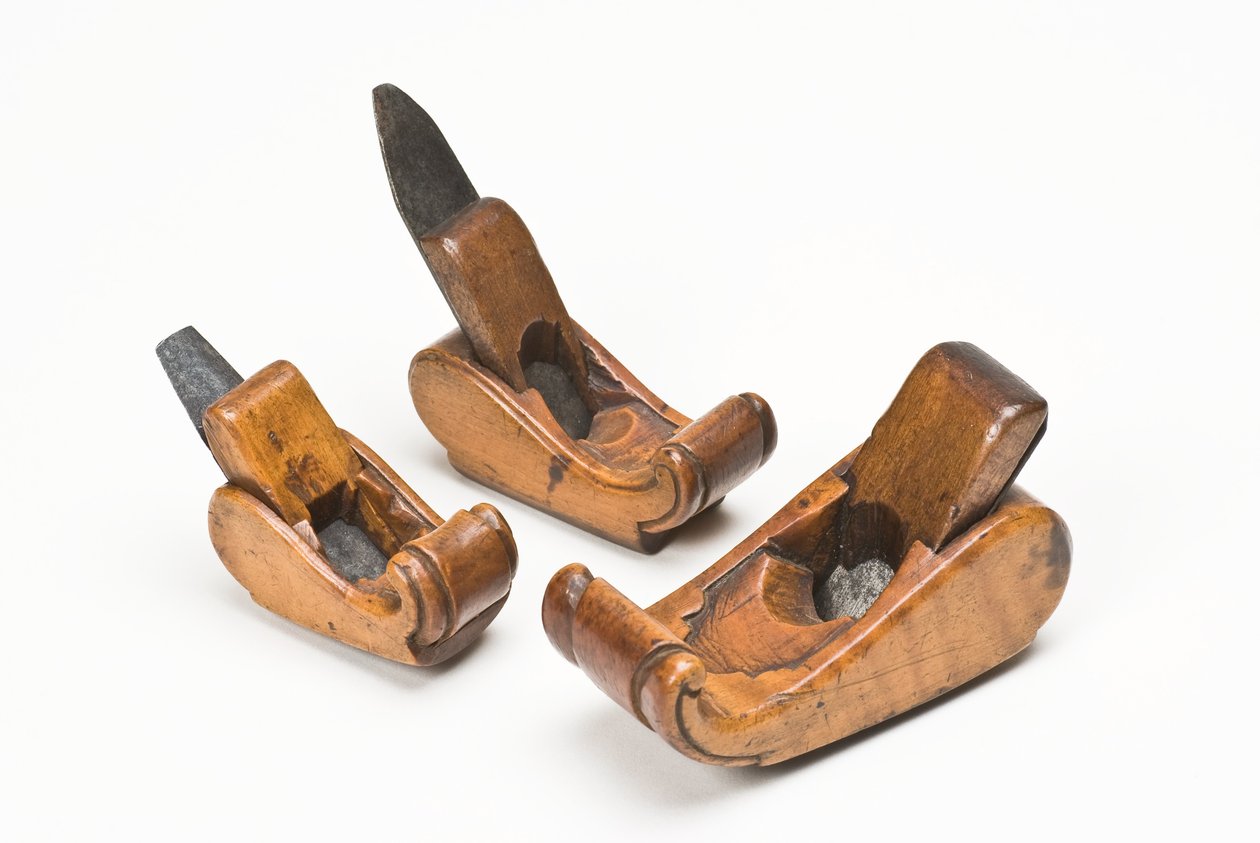 Three violin-maker’s planes, late 18th century by Dutch School