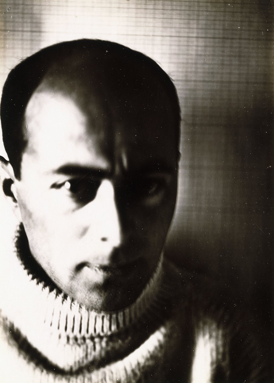 Self-portrait by Eliezer Markowich Lissitzky