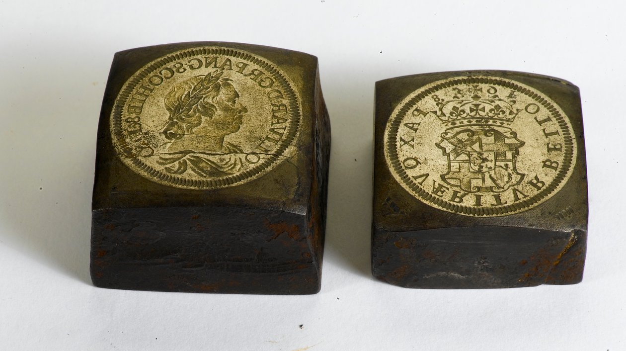 Cromwell Crown Dies by English School