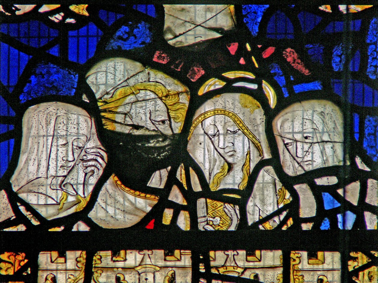 Window Ww depicting the Crucifixion by English School