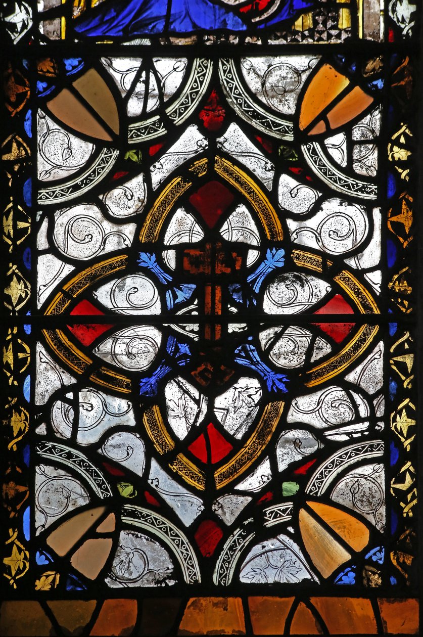 Window n4 depicting grisaille & St Peter emblem by English School