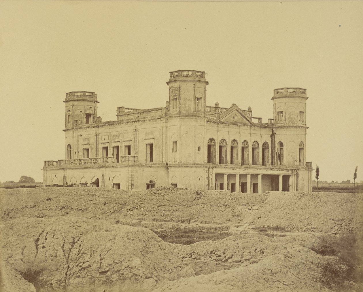 Alambagh Palace by Felice Beato