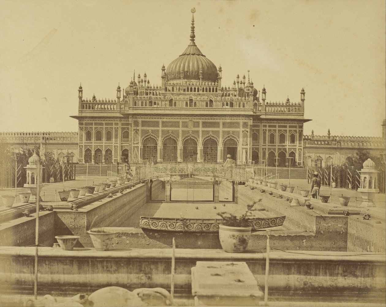 Interior of the Kaiserbagh by Felice Beato