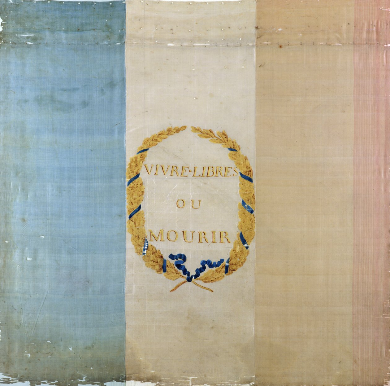 Tricolore with the motto 