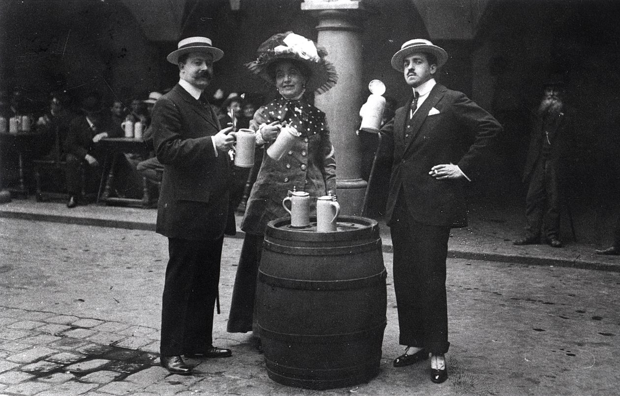 Madeleine Lemaire and Reynaldo Hahn by French Photographer