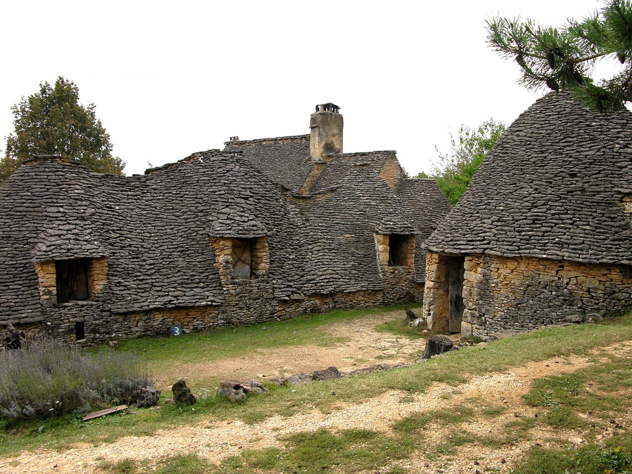 View of the Cabanes de Breuil by French School