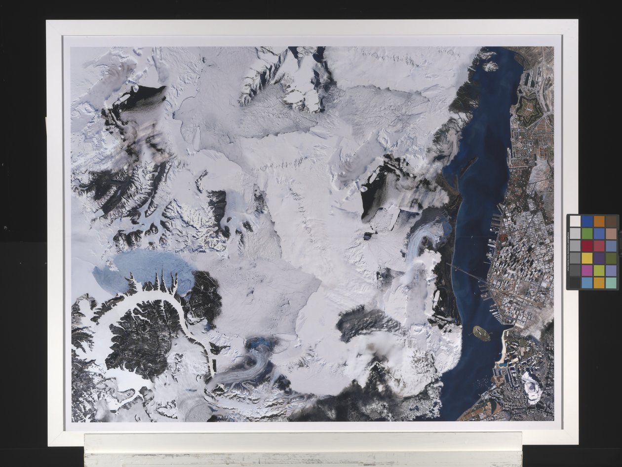San Sri Copenkikiqaqaafallindasiscobuslanderzefoxporeberinlankmeccalibertyartic Strait Glacier by George Thompson Hobbs