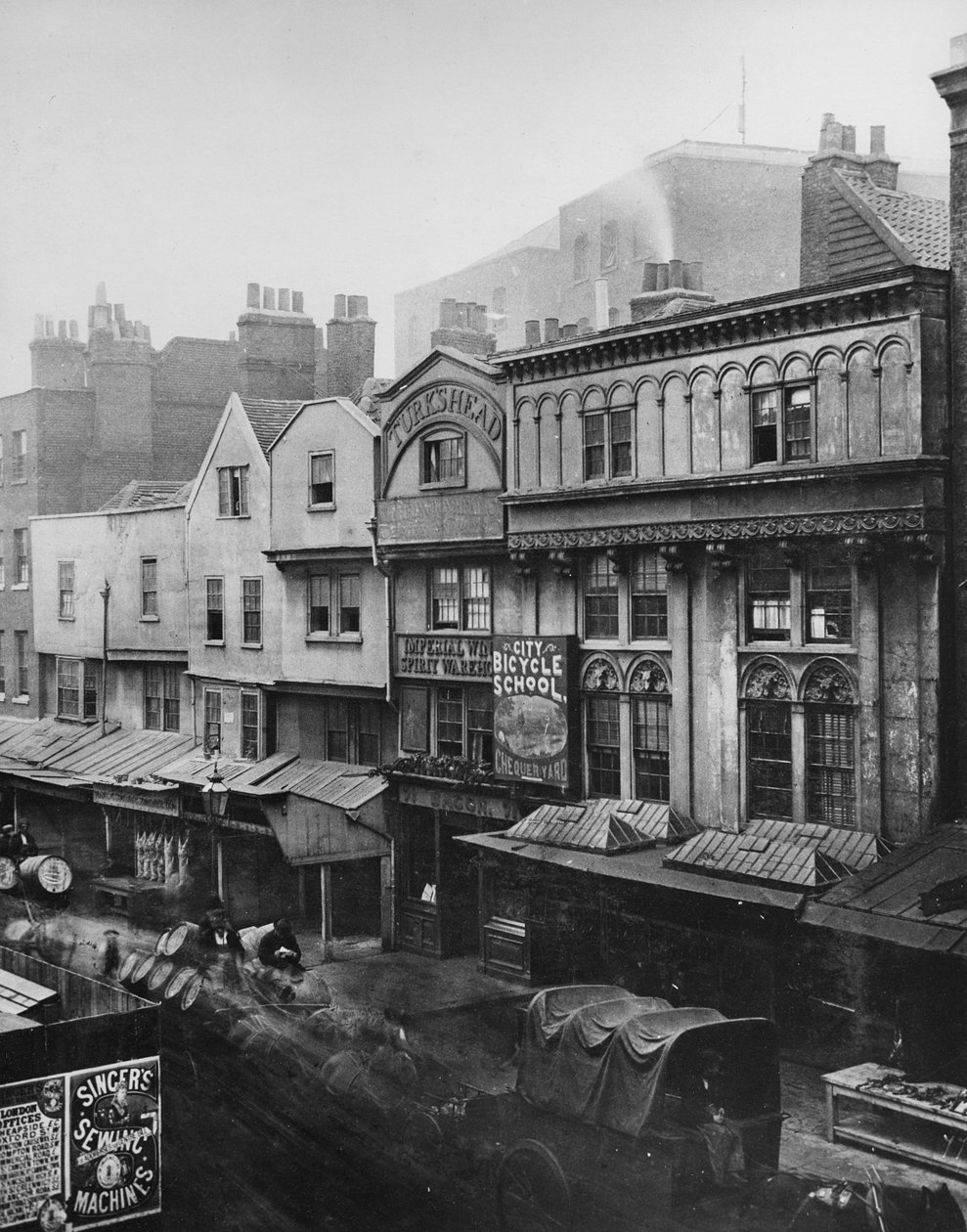 Aldgate by Henry Dixon