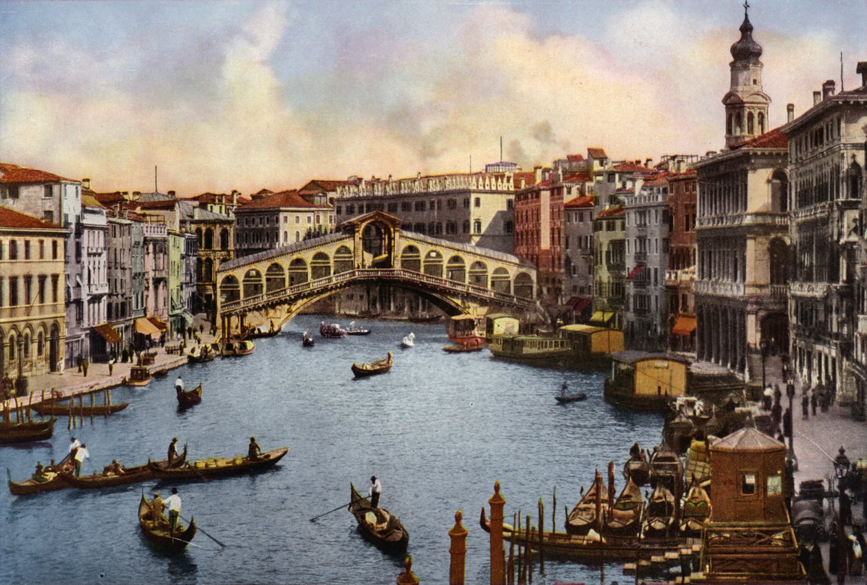 Venice: Rialto Bridge by Italian Photographer