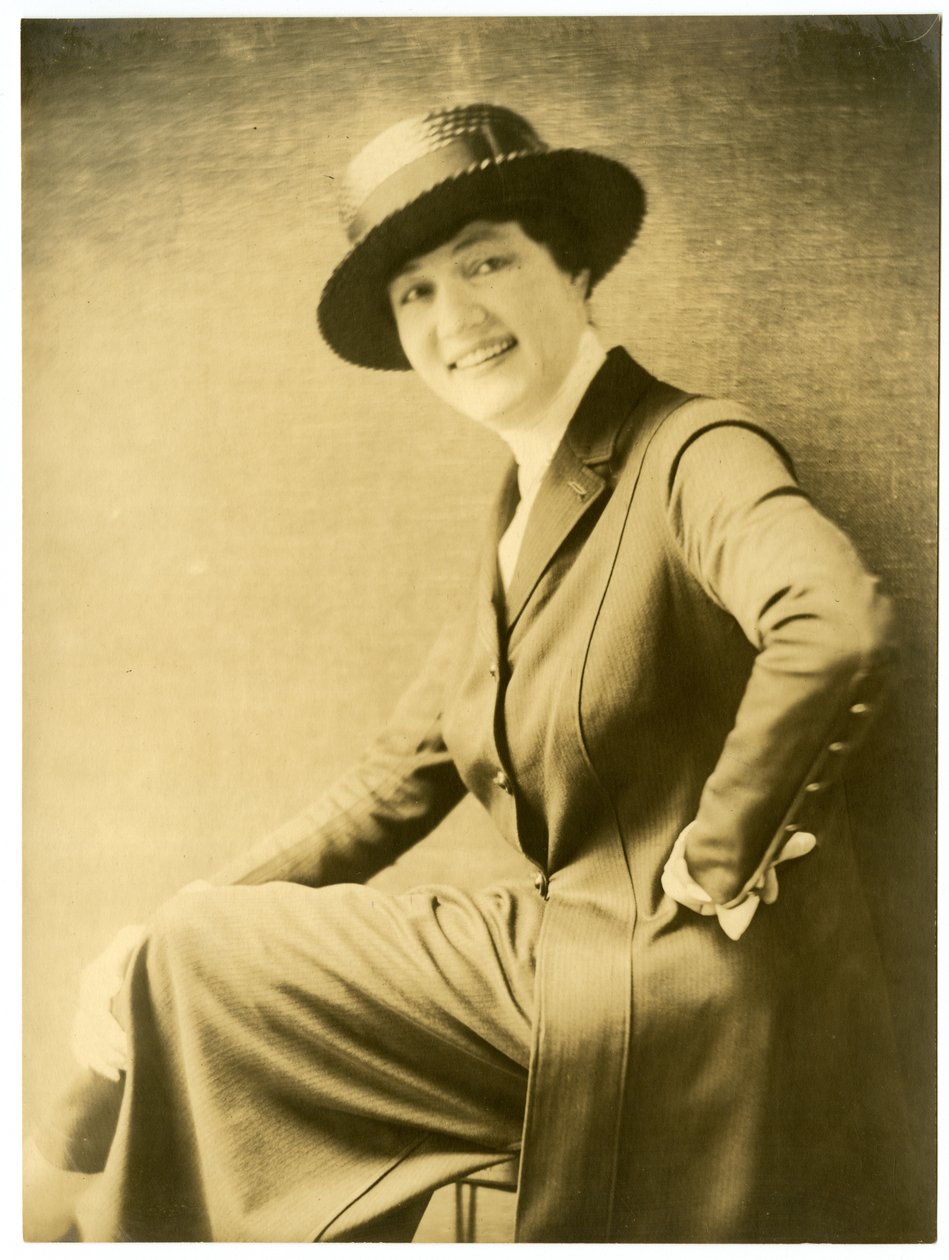 Mrs Jack King by Jessie Tarbox Beals