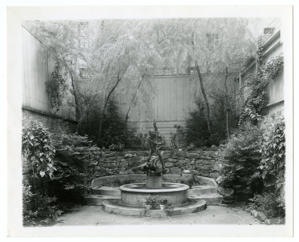 Garden fountain, c.1905-40 by Jessie Tarbox Beals