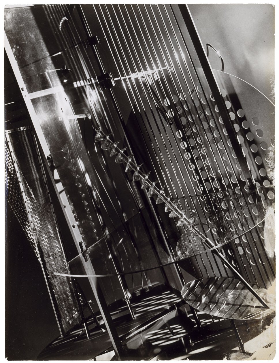 The Light-Space Modulator by Laszlo Moholy Nagy