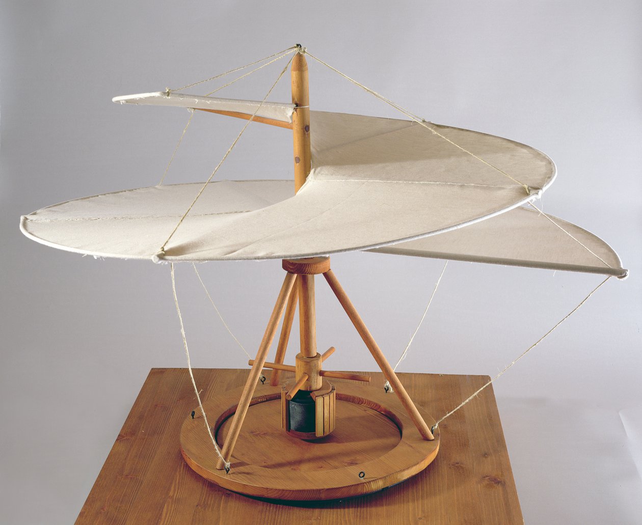 Model reconstruction of da Vinci