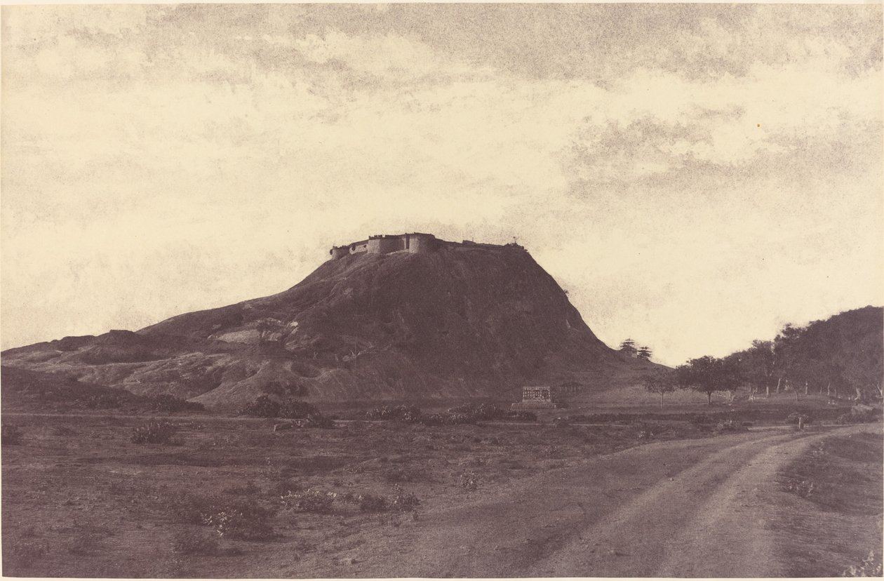 Namculdroog: Droog and Tank by Linnaeus Tripe