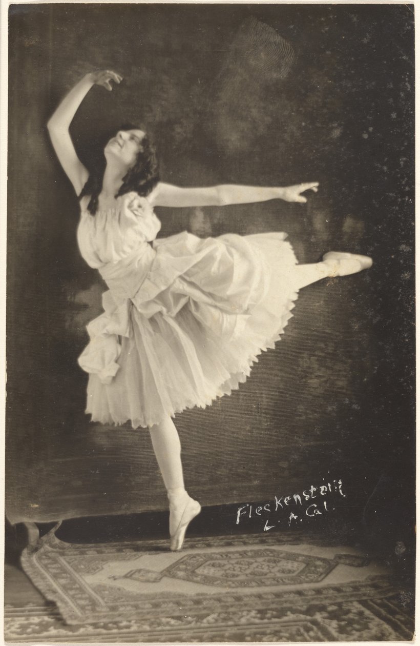 Ballerina on Pointe by Louis Fleckenstein