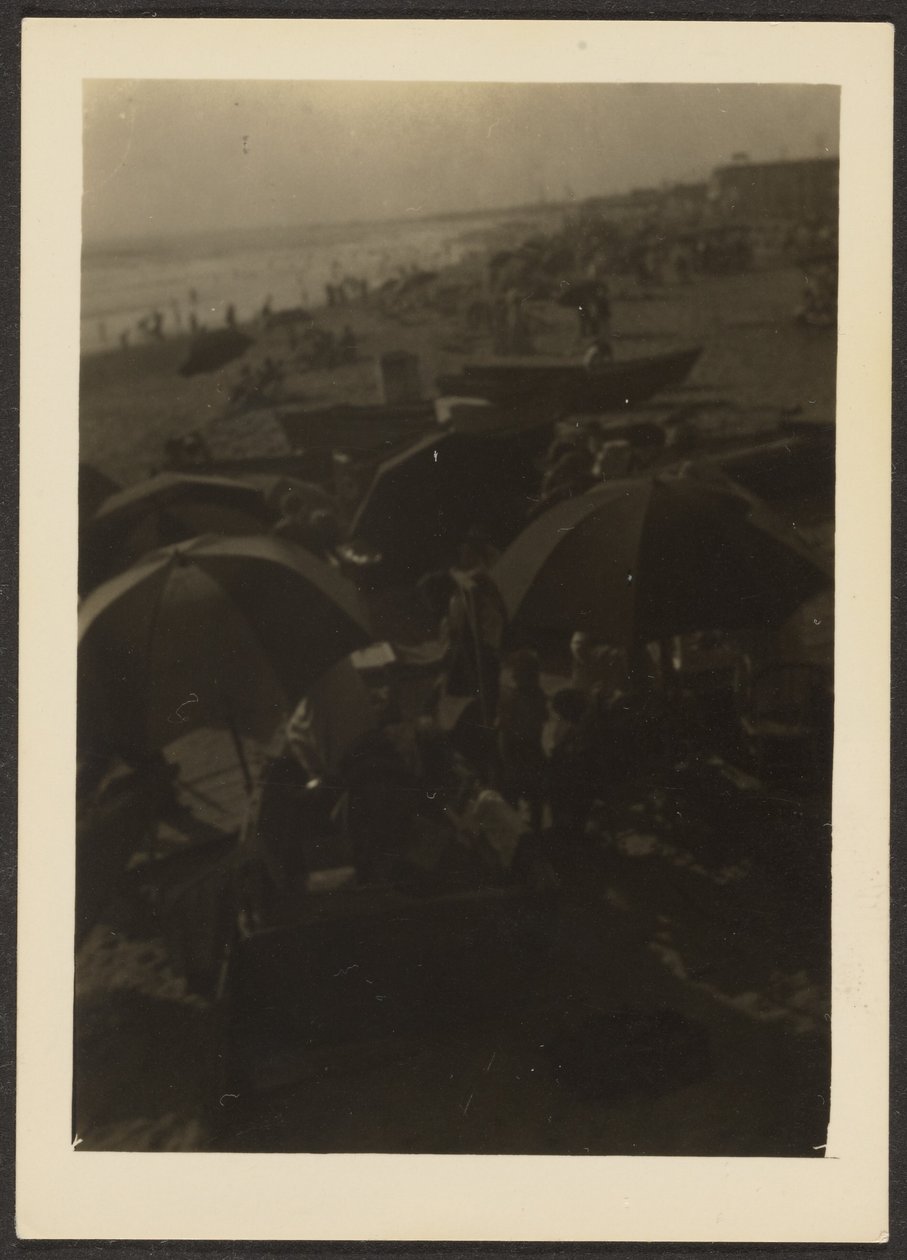 Beach Scene by Louis Fleckenstein