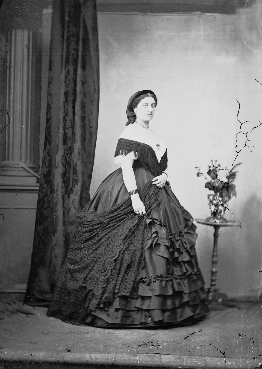 Noble Roman posing in a studio photo by Ludovico Tuminello