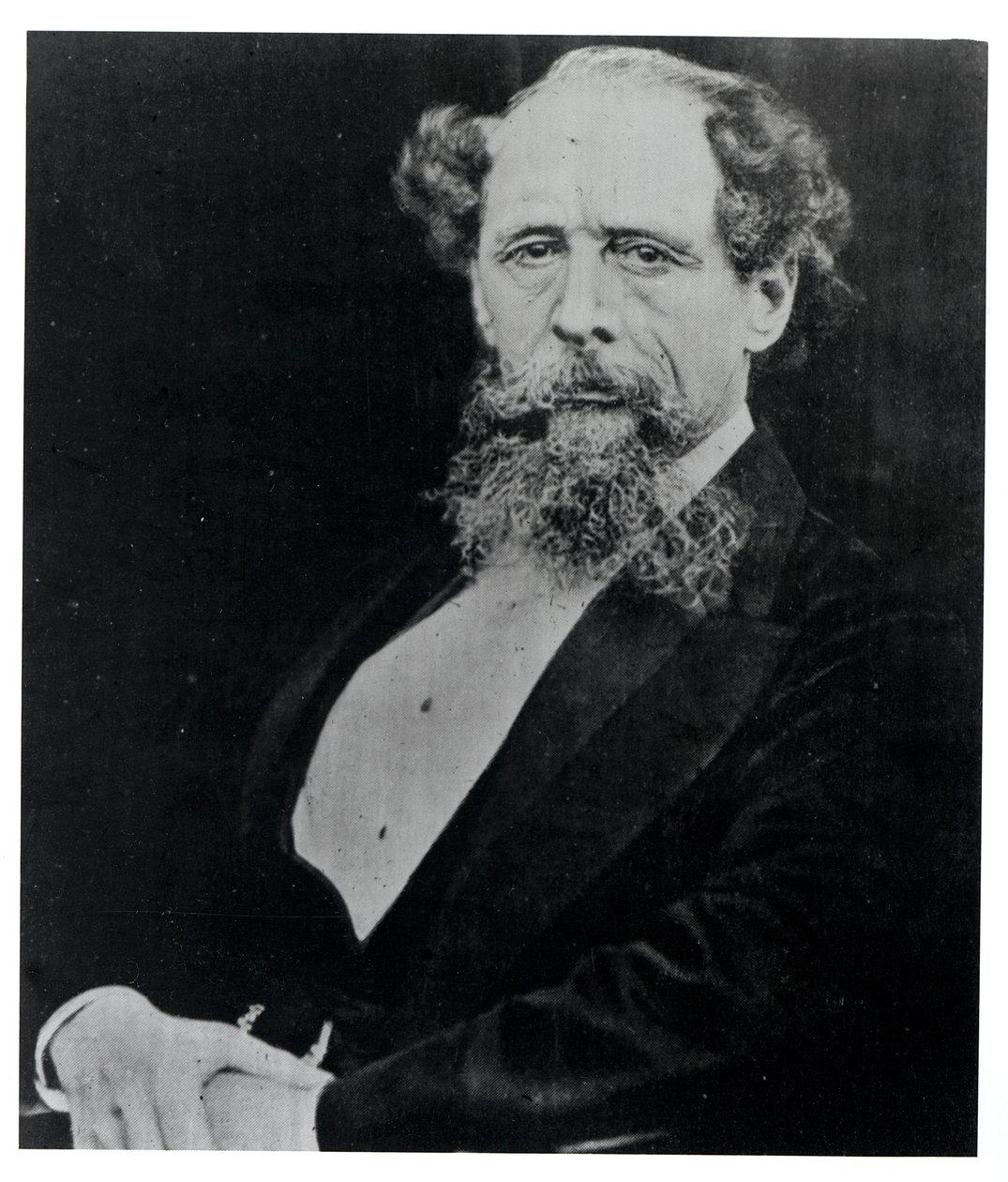 Charles Dickens about the age of fifty, photographed by Mason und Co., c.1862 by Mason and Co.