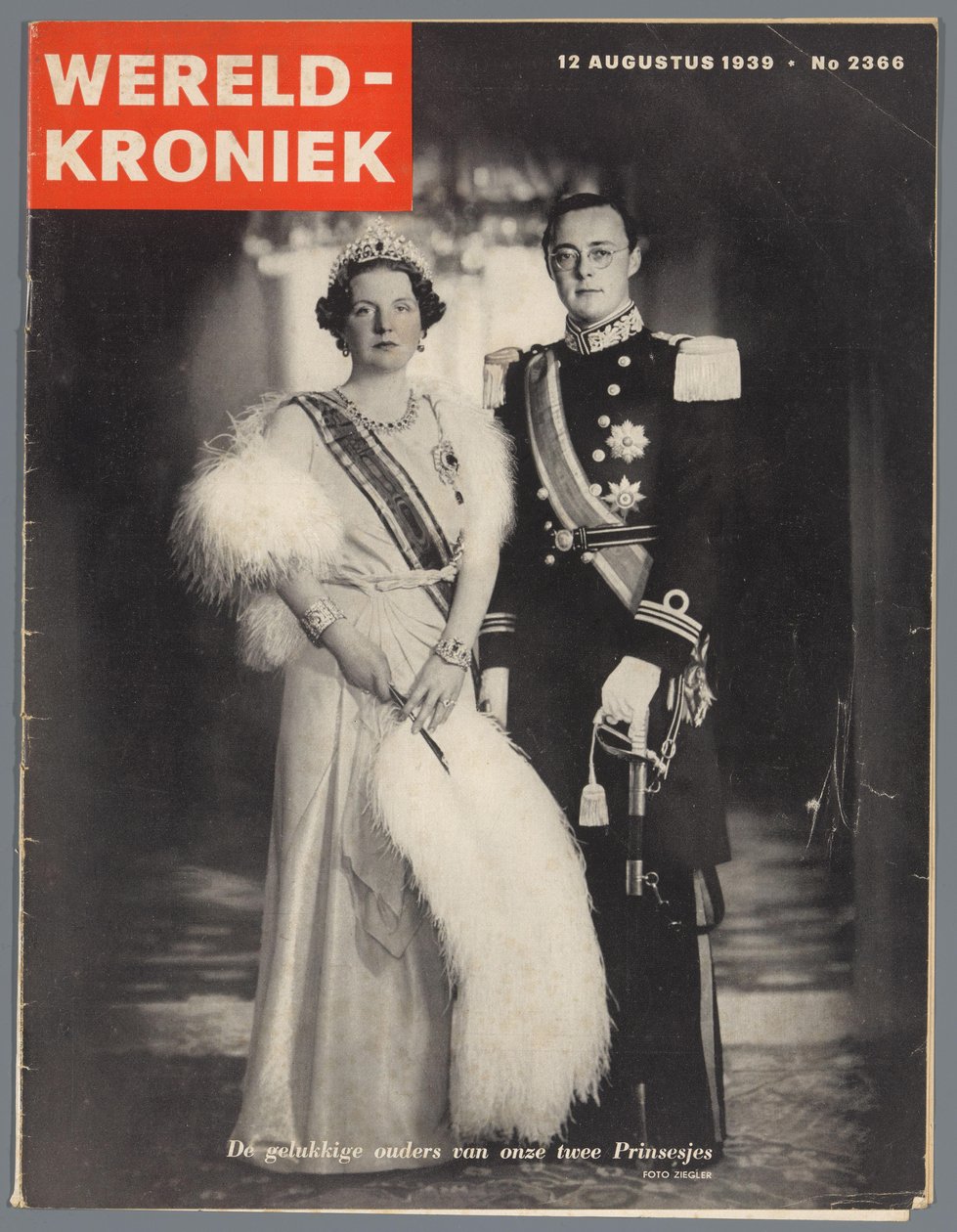 World Chronicle by Nijgh and Van Ditmar