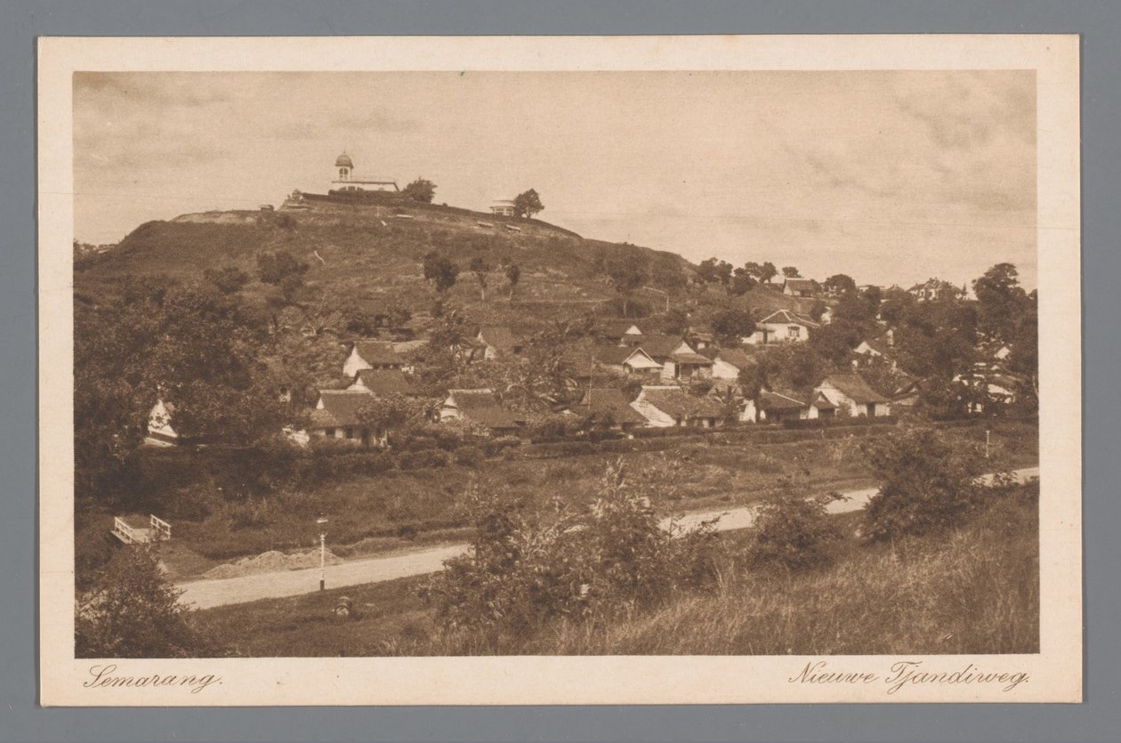 Semarang. Nieuwe Tjandiweg by Otto Hisgen