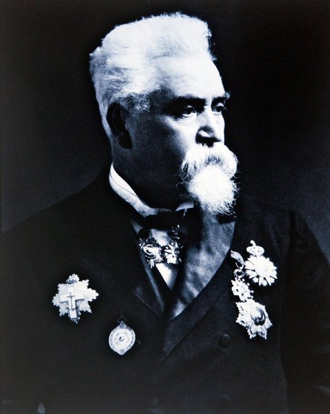Sir Hiram Maxim by Photographer English