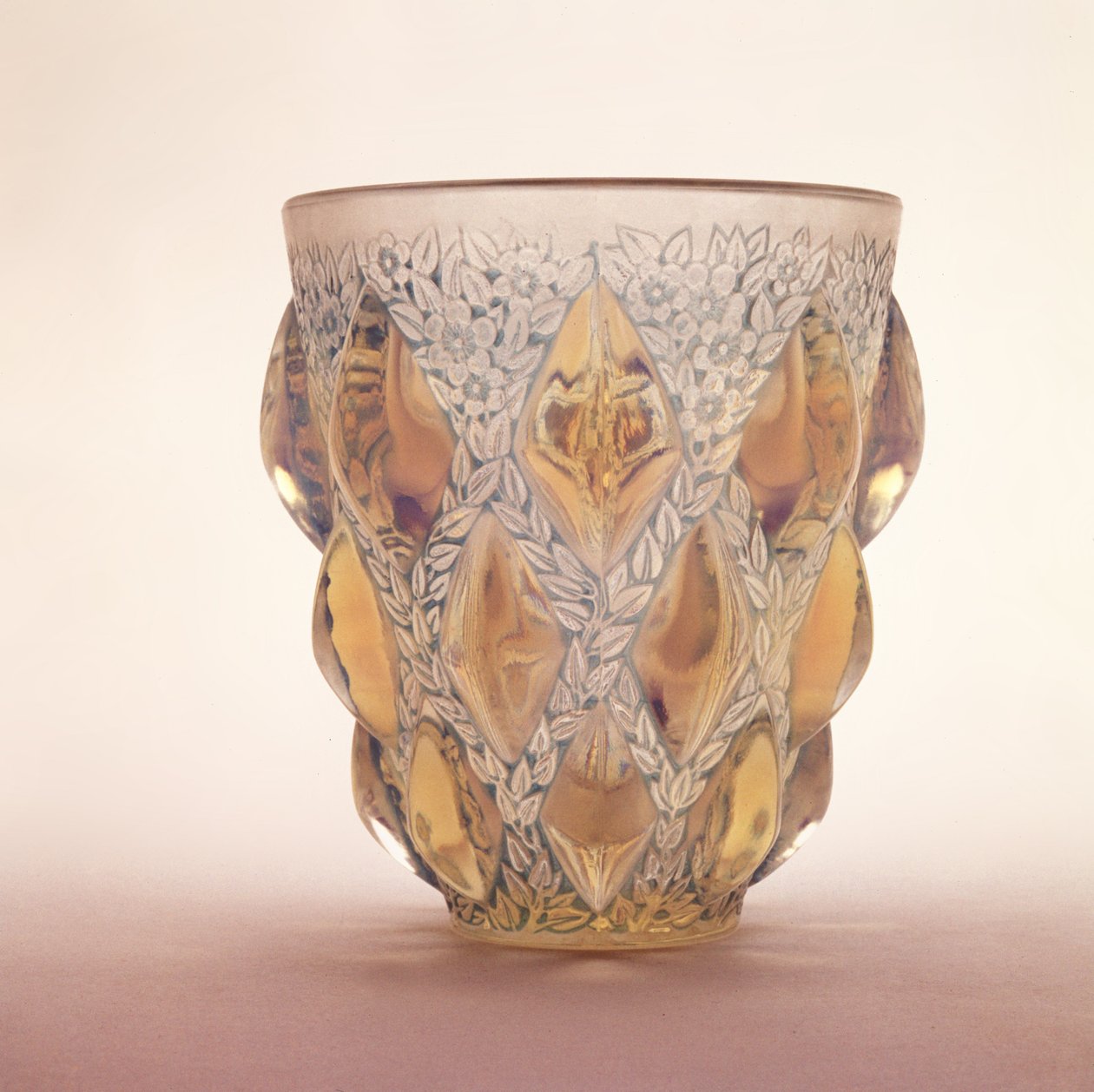 Rampillon vase, c.1902 by Rene Jules Lalique