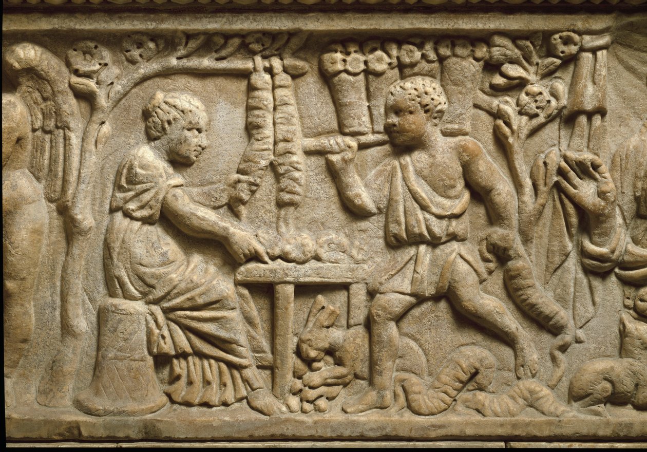 Representation of a manufacturer of crowns by Roman Roman