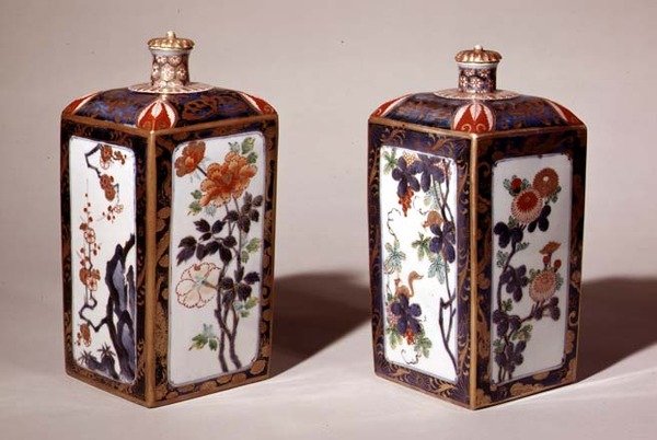 A pair of tokkuri by Japanese School