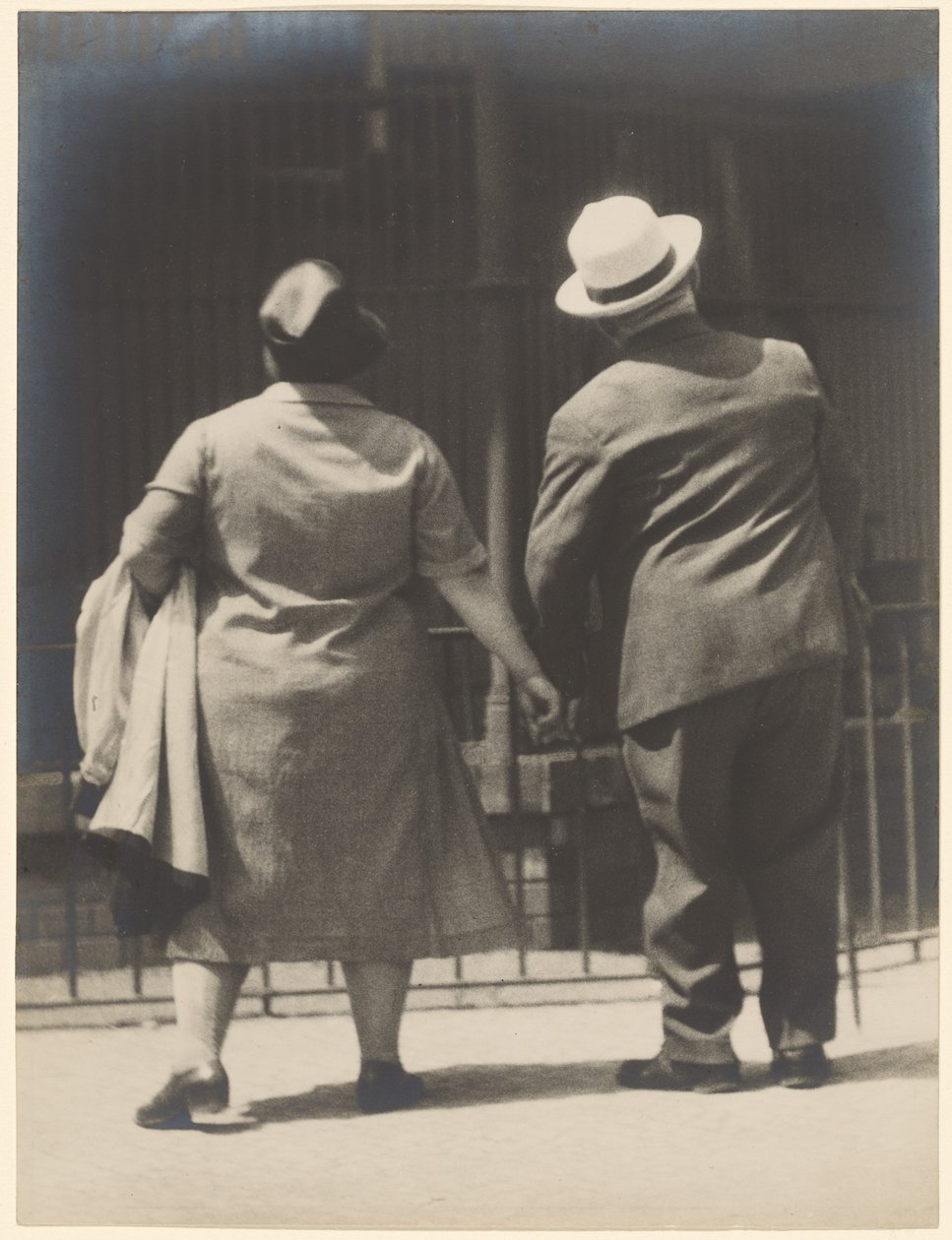 Couple at the Zoo, Berlin by Tina Modotti