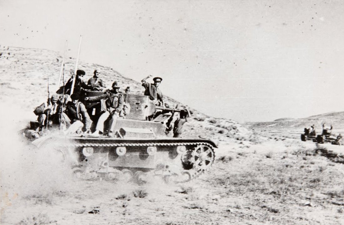Advance to Meet Rebel Drive (Loyalist Tanks), Madrid by Unbekannt Unbekannt