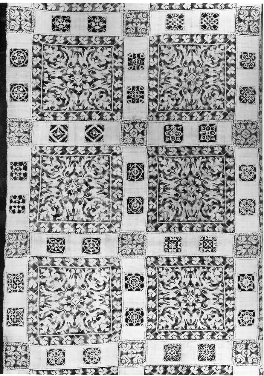 Needlepoint Bedspread by Unbekannt Unbekannt