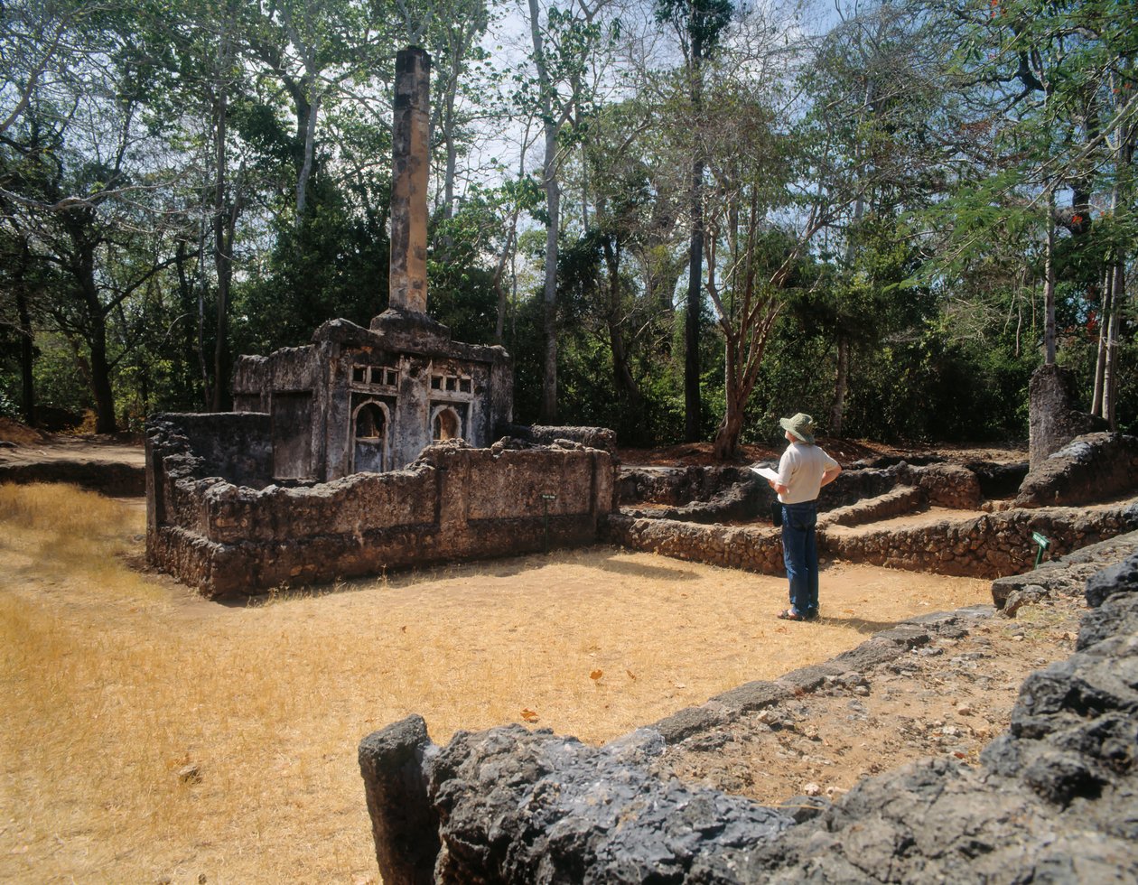 View of a Pillar Tomb by Unbekannt Unbekannt