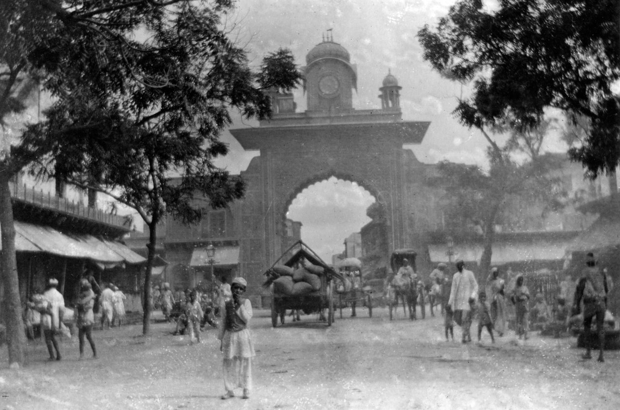 Gate to Muttra, India by Unbekannt