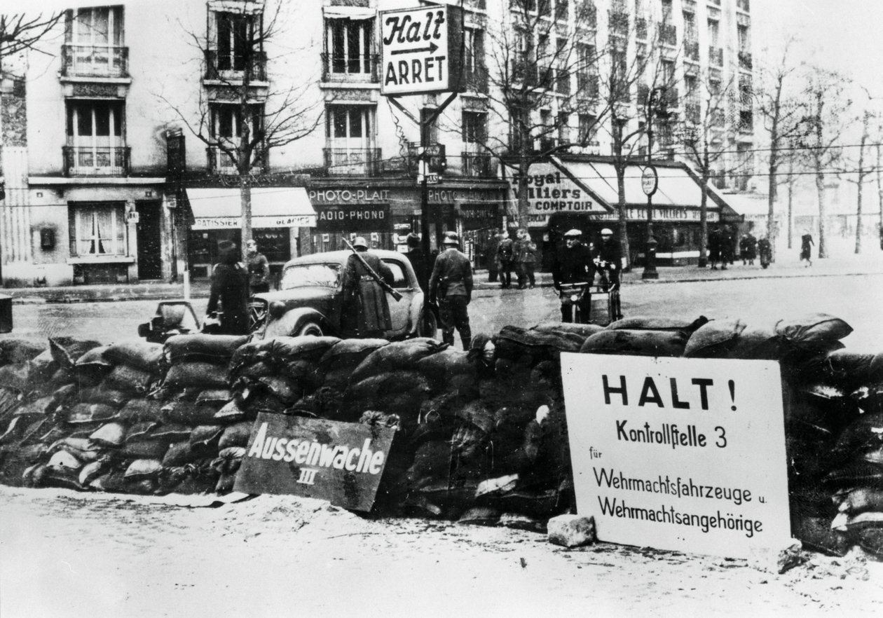German checkpoint, occupied Paris by Unbekannt
