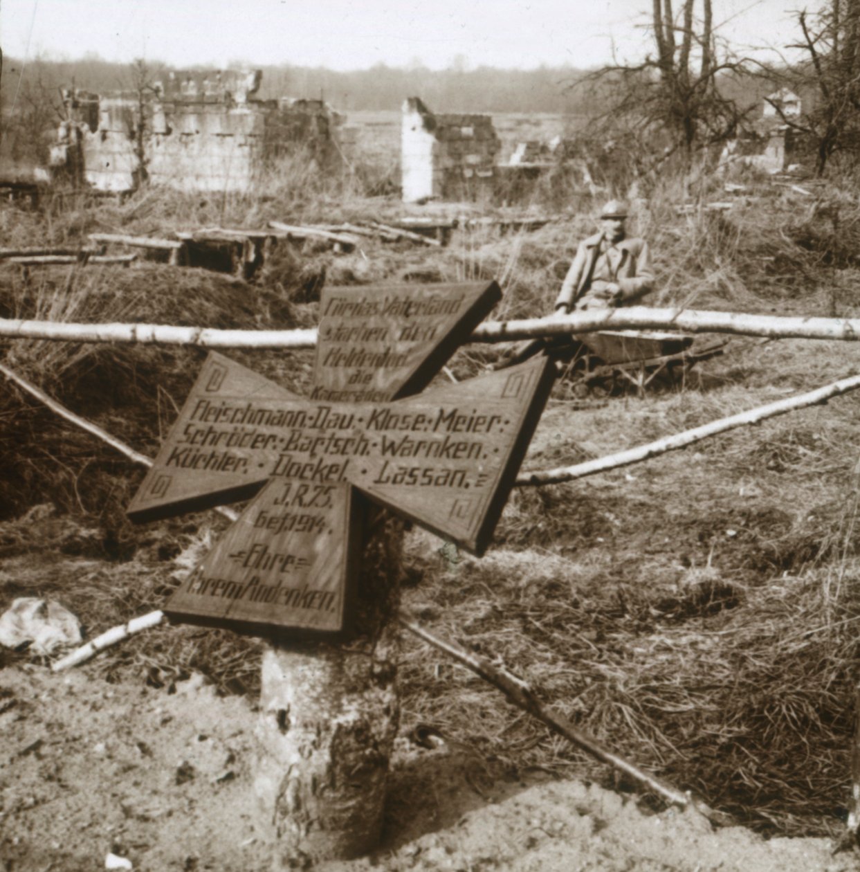 German Common Grave by Unbekannt