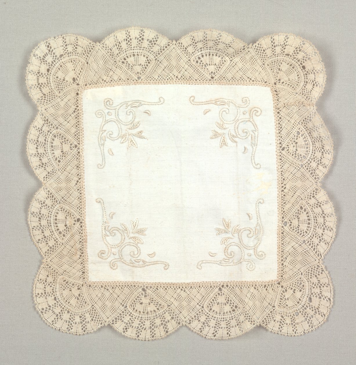 Lace by Unbekannt