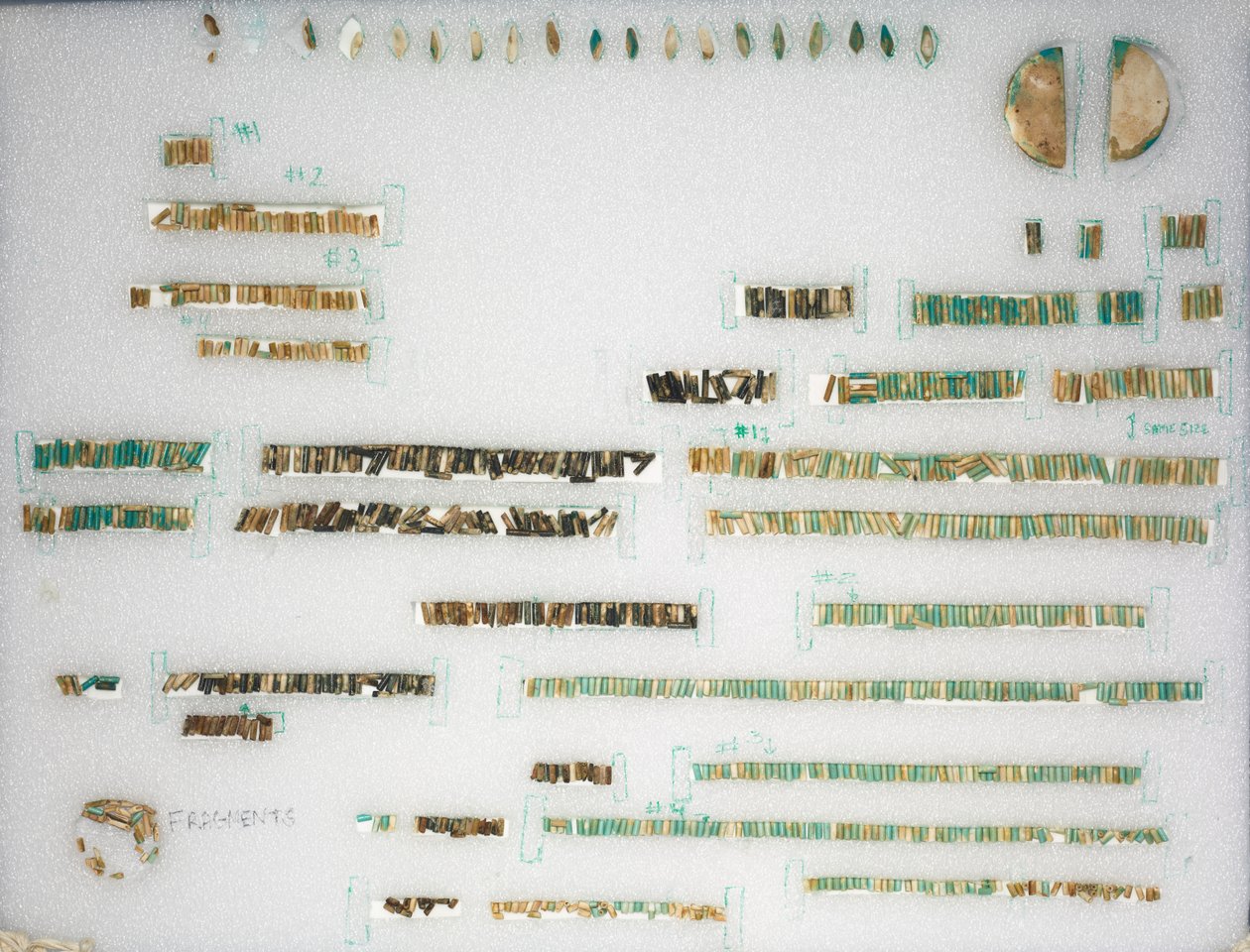 Loose Beads and Two Terminals, 1980-1801 BC by Unbekannt