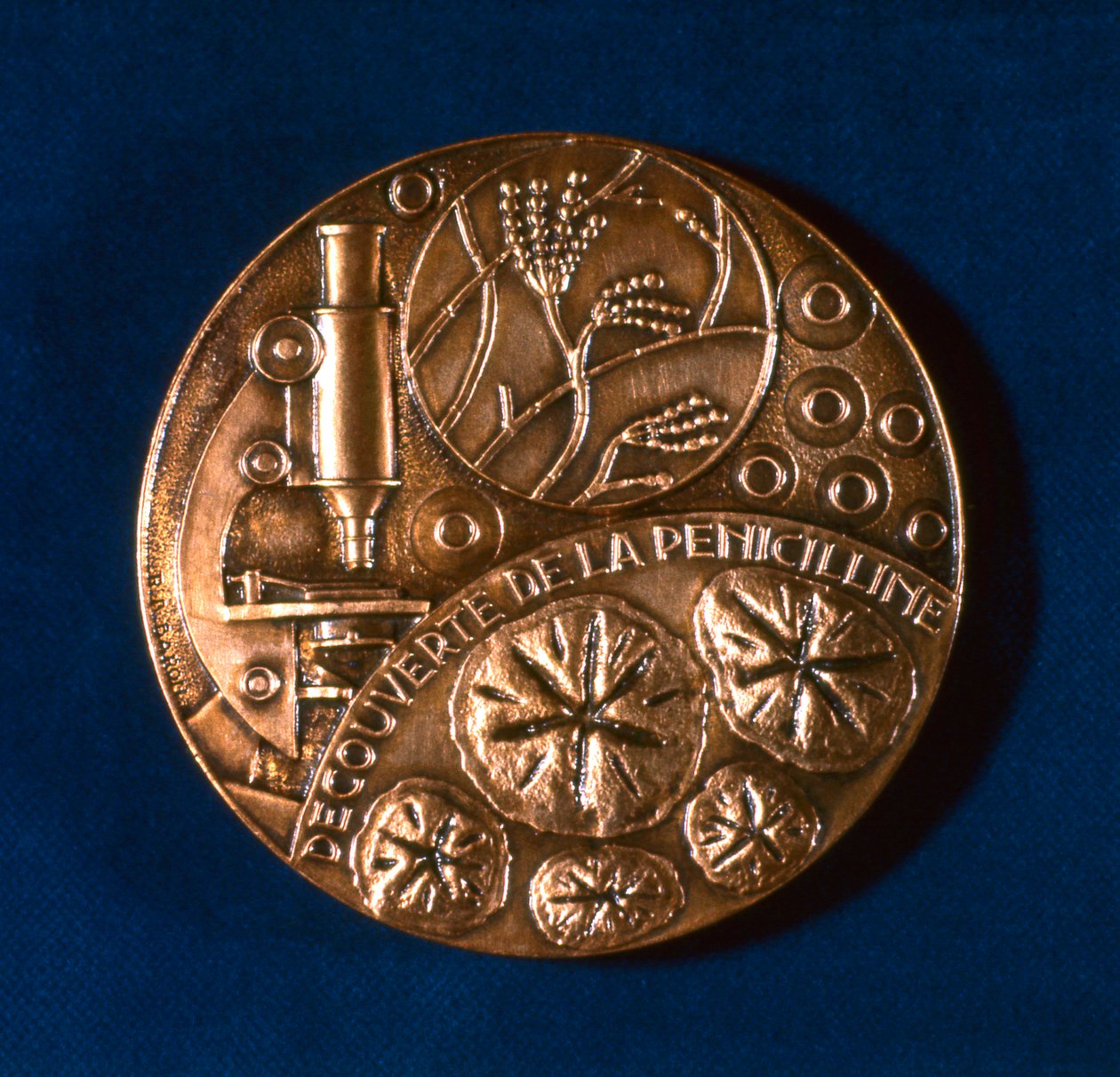 Medal commemorating the discovery of penicillin, 1945 by Unbekannt