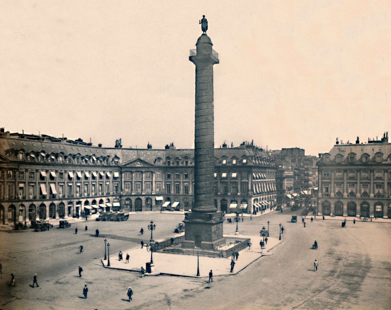 Paris - La Place Vendome by Unbekannt