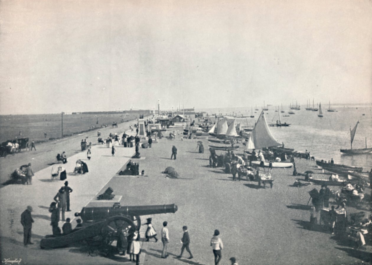Southsea - General View of the Beach by Unbekannt